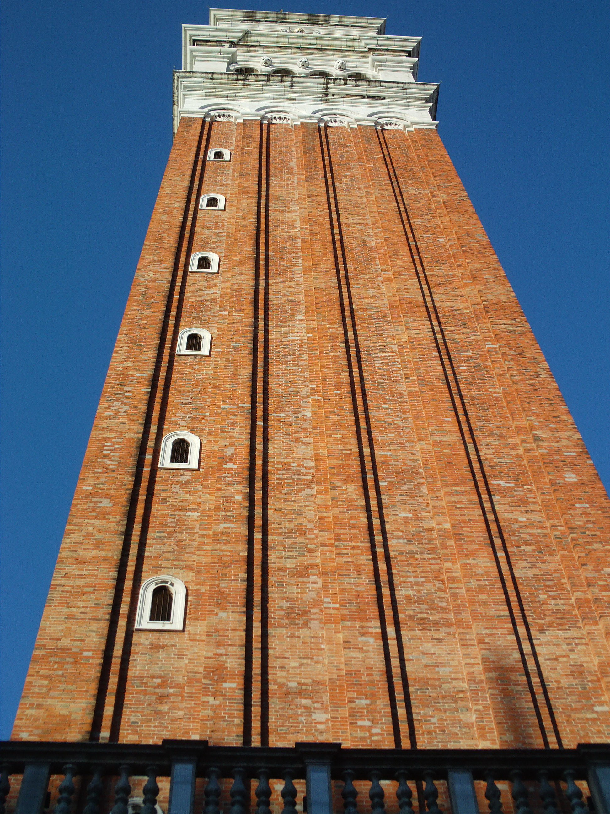 IMAG0056